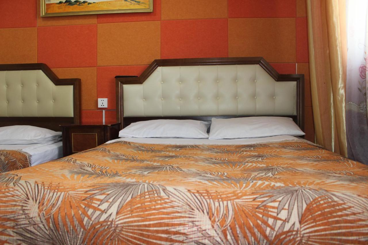 City Hostel & Tours Ulaanbaatar Ngoại thất bức ảnh