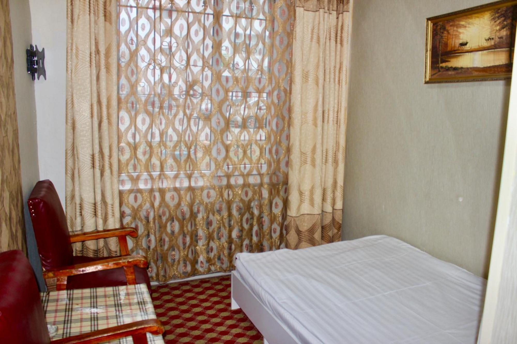 City Hostel & Tours Ulaanbaatar Ngoại thất bức ảnh
